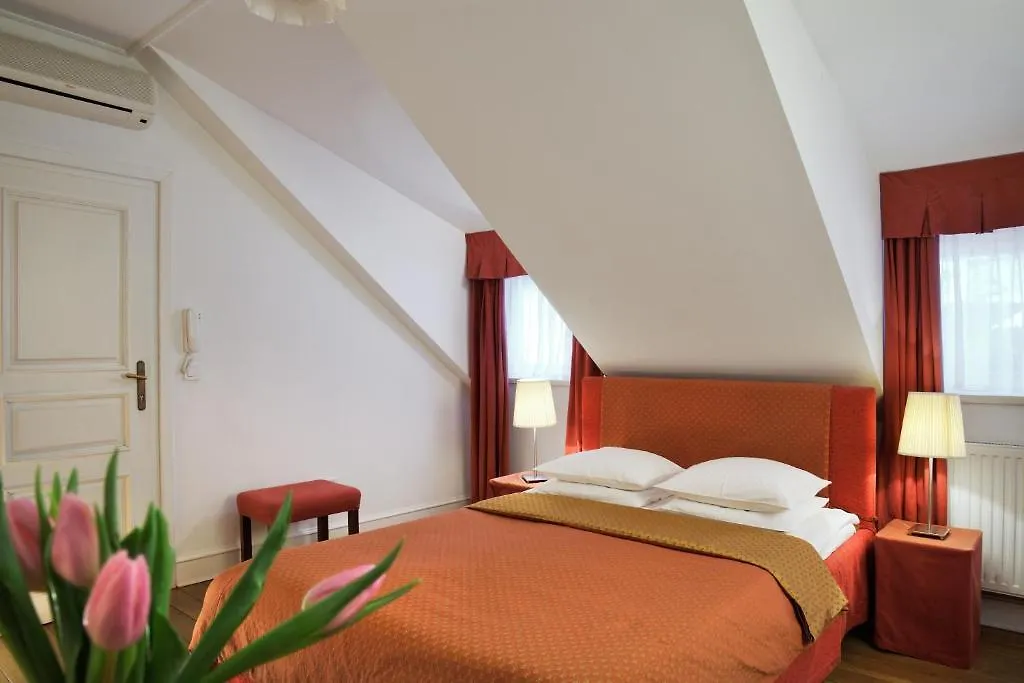 B&B Petra Varl Accommodation Λιουμπλιάνα Bed and Breakfast