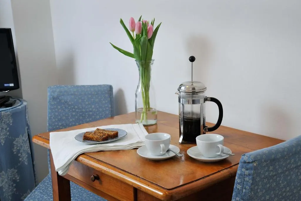 B&B Petra Varl Accommodation Λιουμπλιάνα 2*,  Σλοβενία